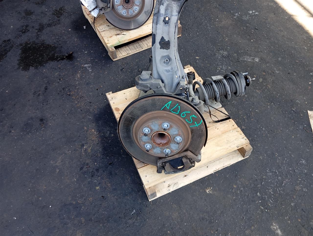 Part image 3