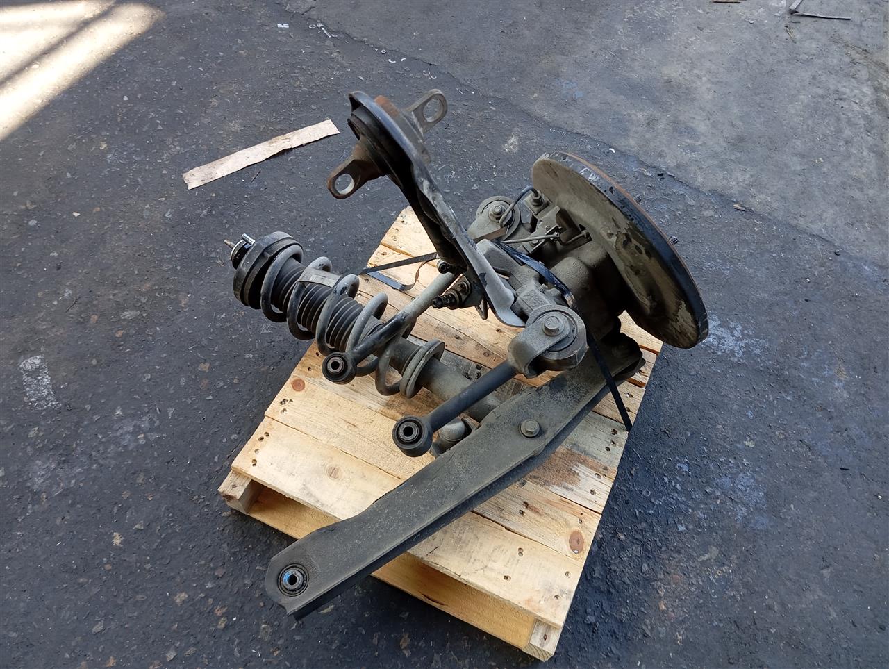 Part image 4