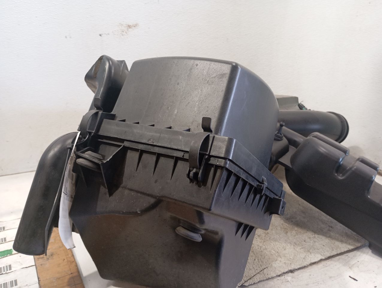 Part image 4