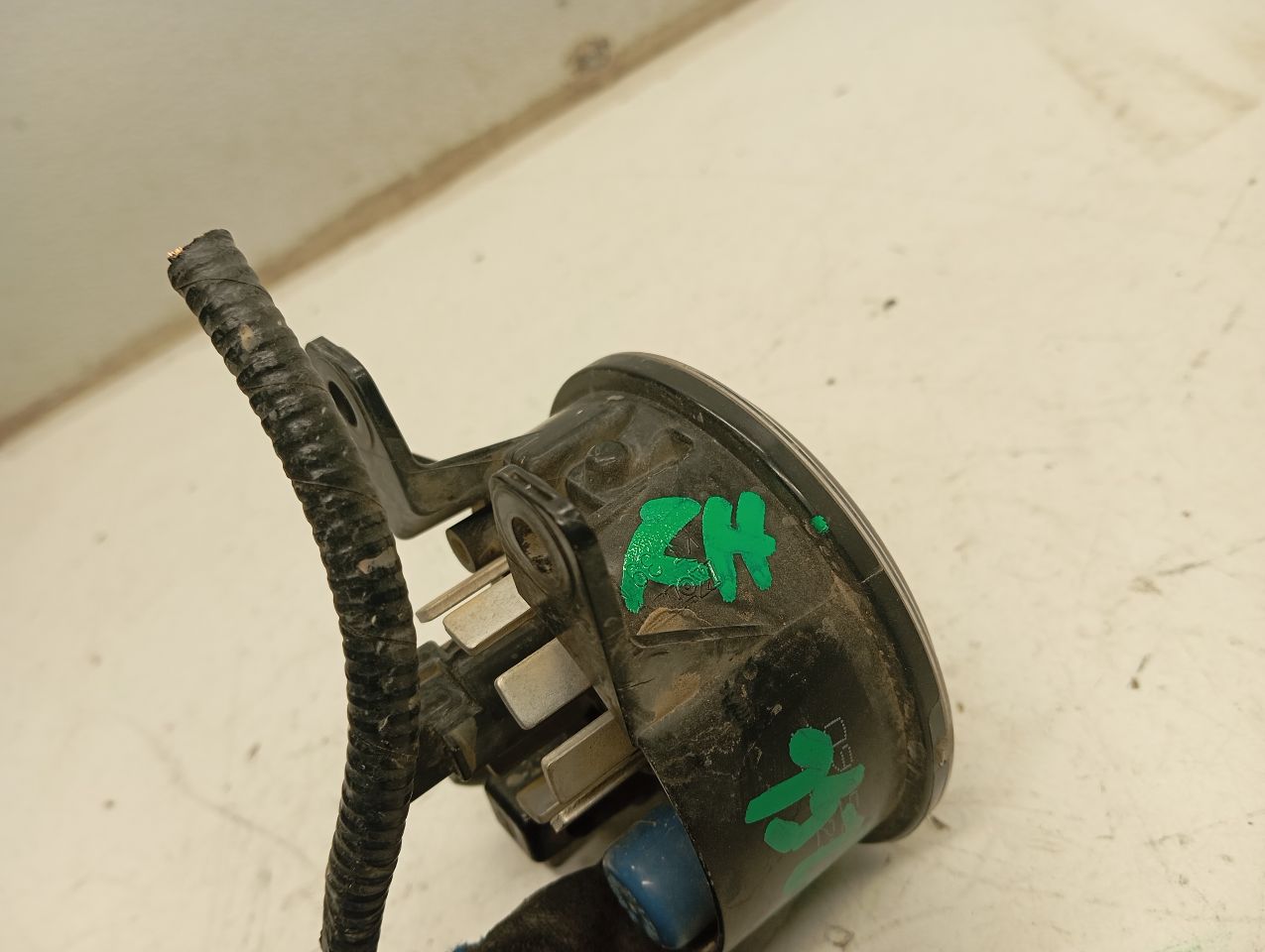 Part image 3