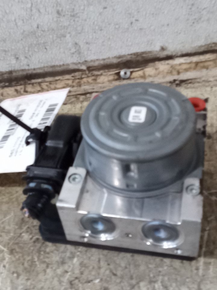 Part image 7