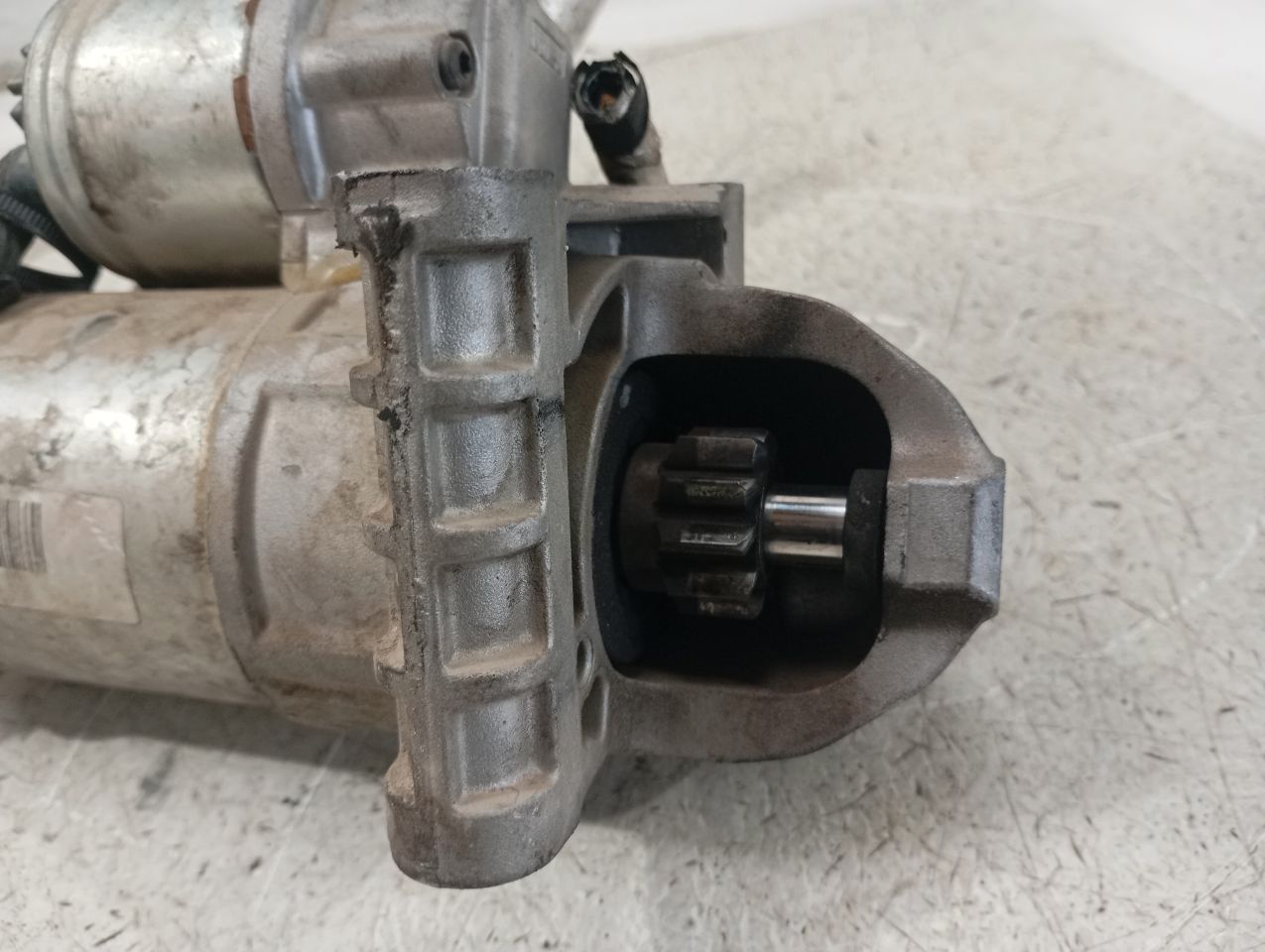 Part image 3