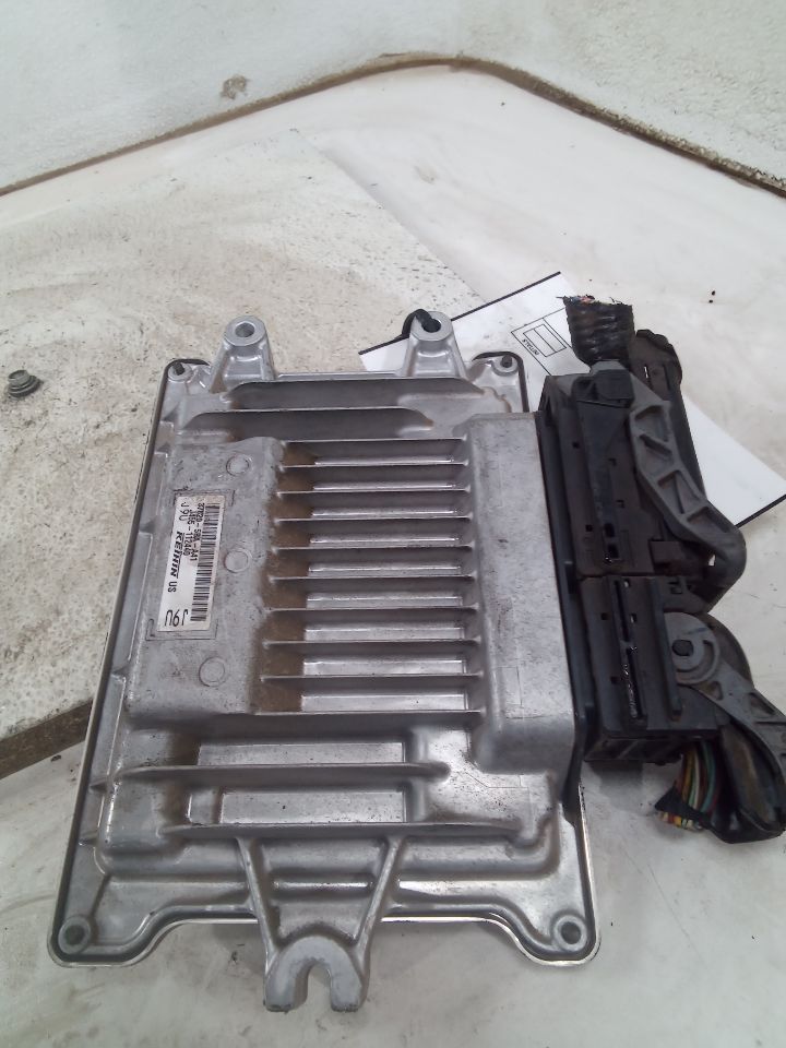 Used 2018 Honda CIVIC pre-crash system - Stock #H18270