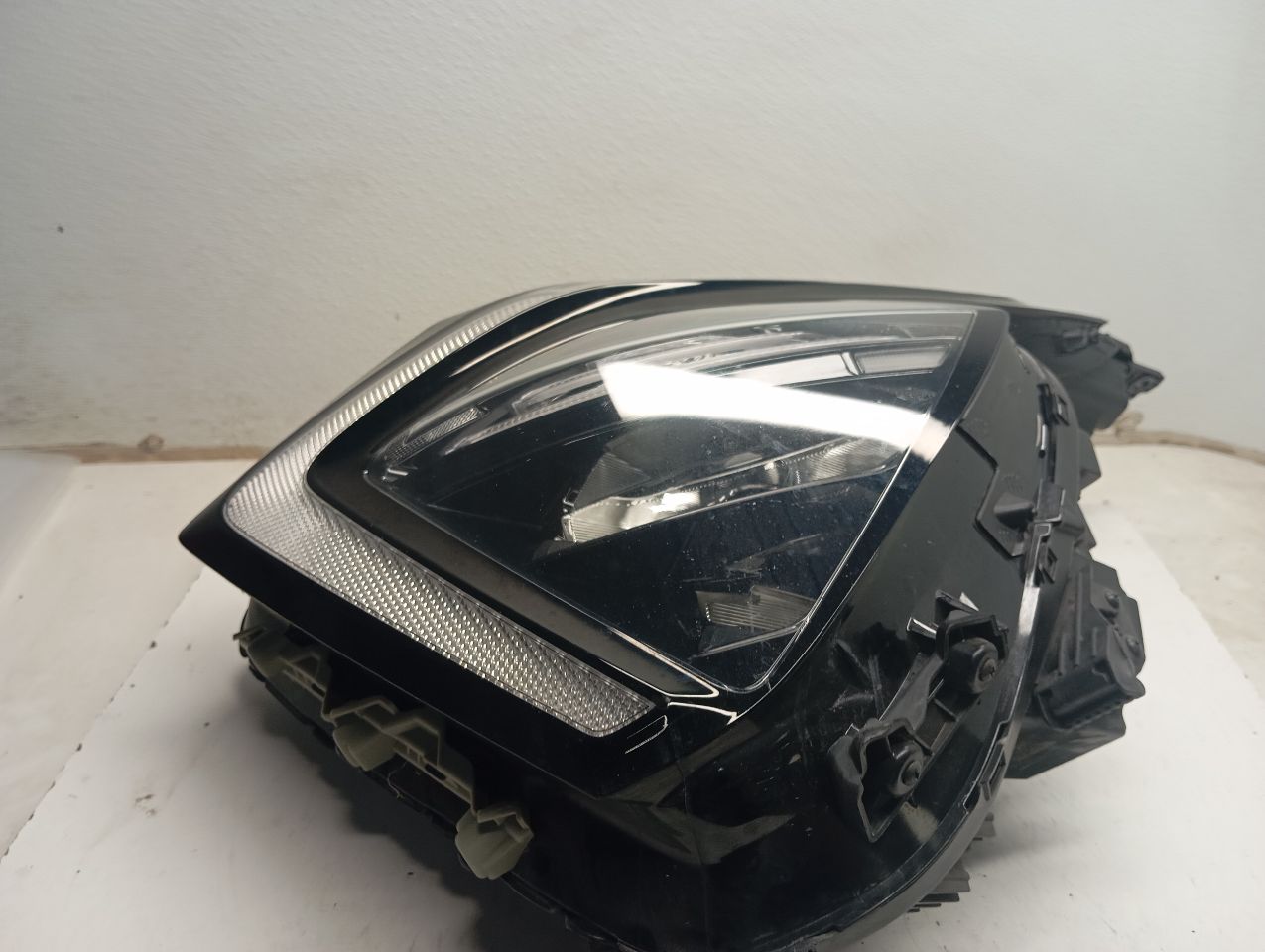 Part image 6