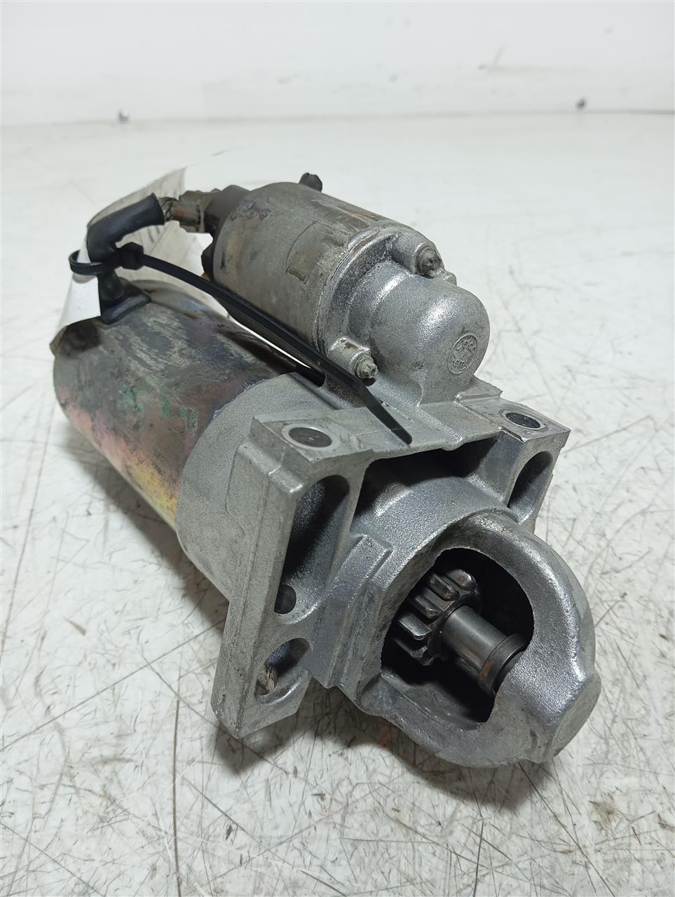 Part image 3