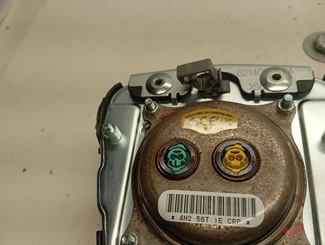 Part image 3