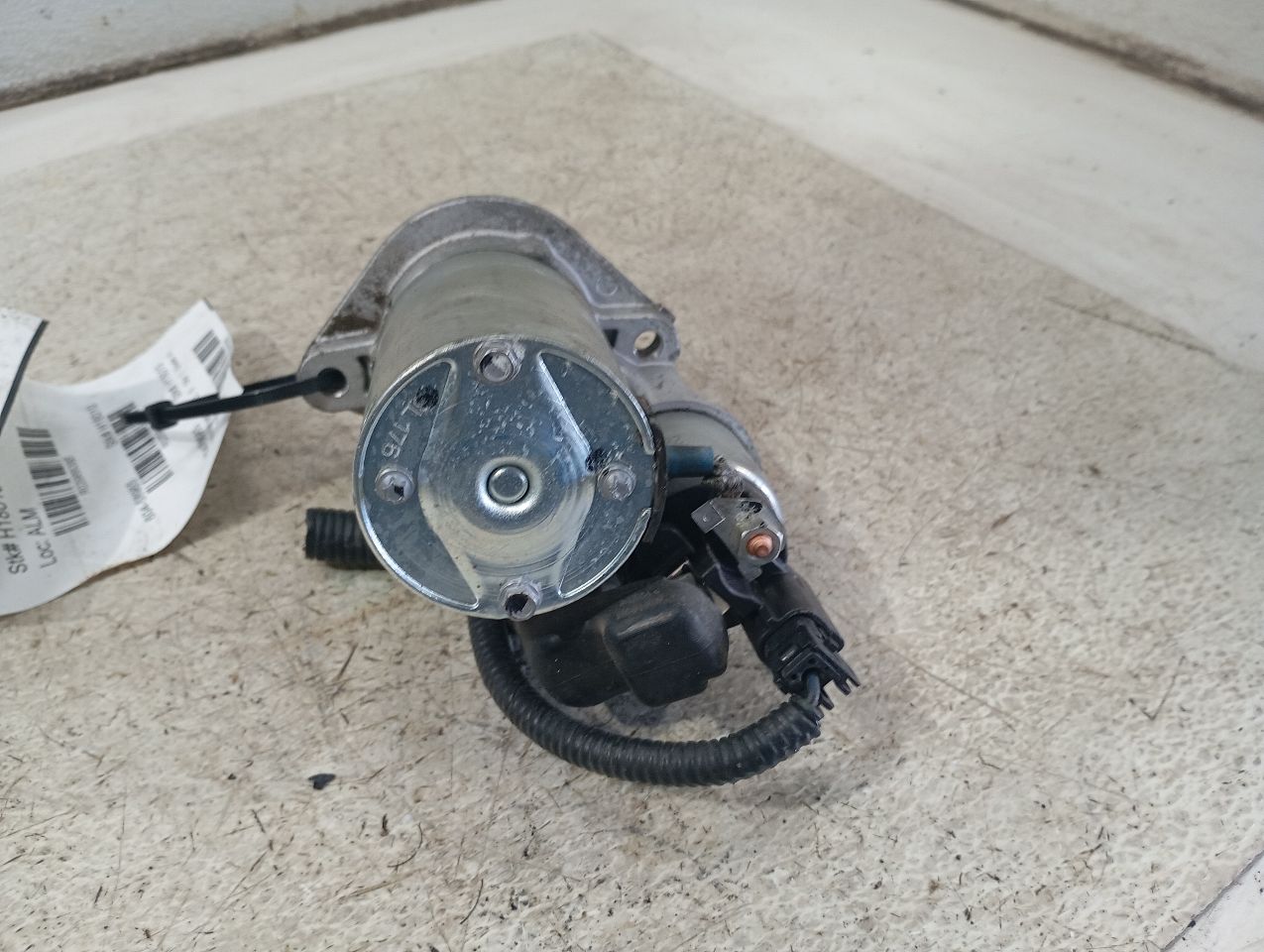 Part image 8