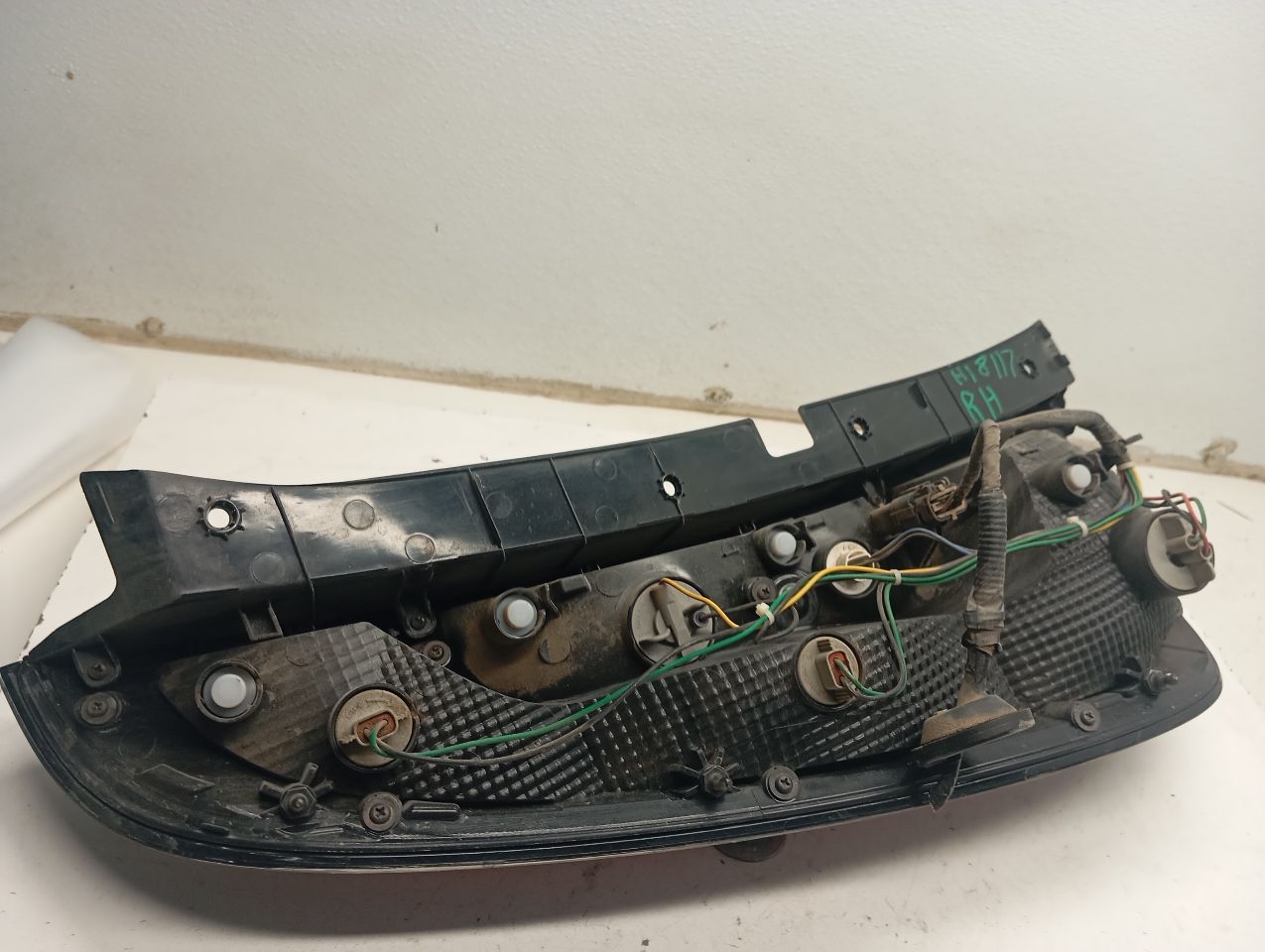 Part image 10