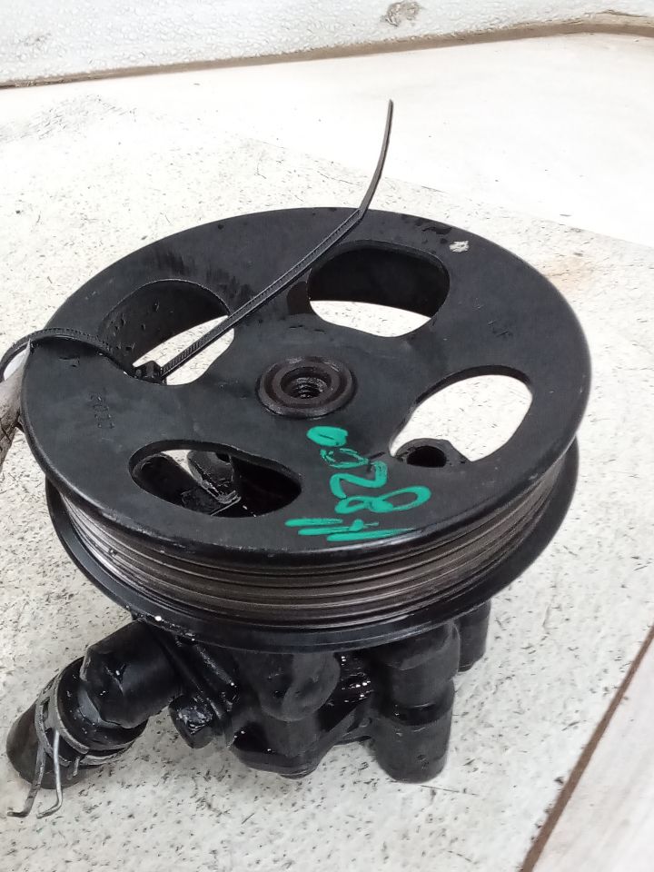 2006 SEQUOIA Toyota PS Pump/Motor