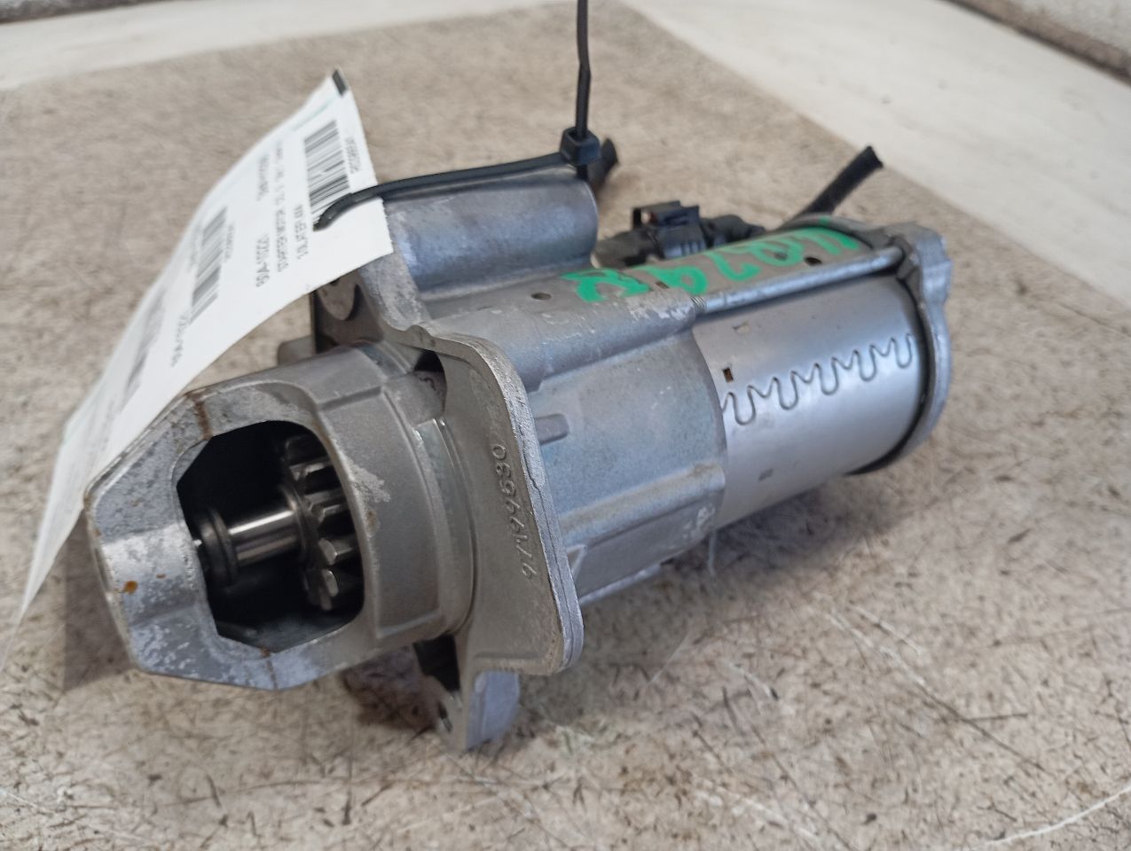 Part image 4