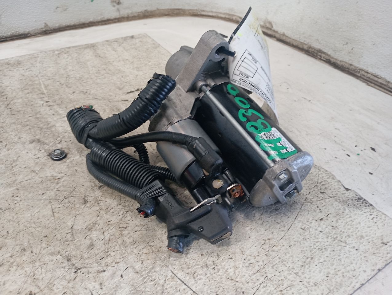 Part image 3