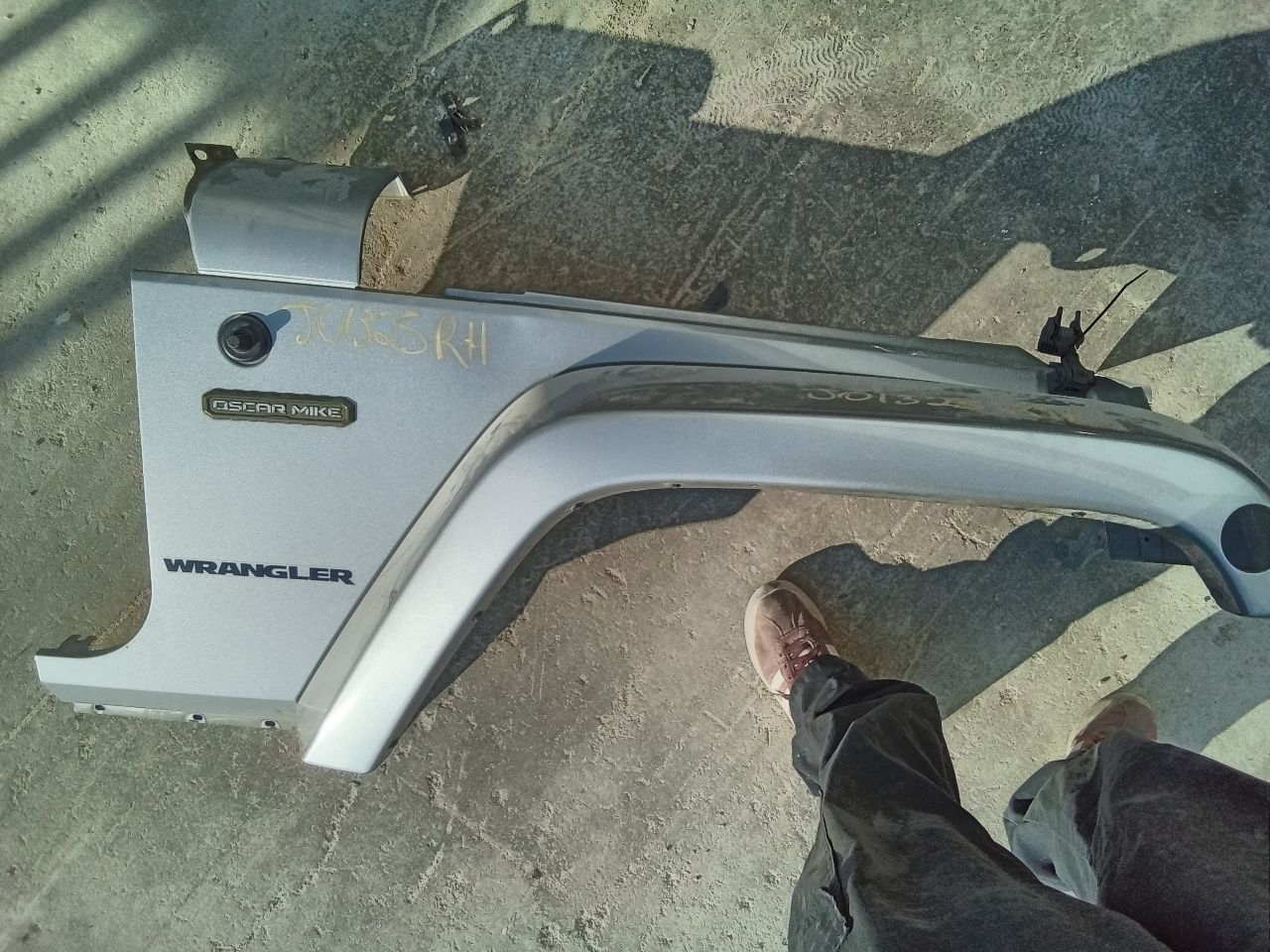 Part image 1