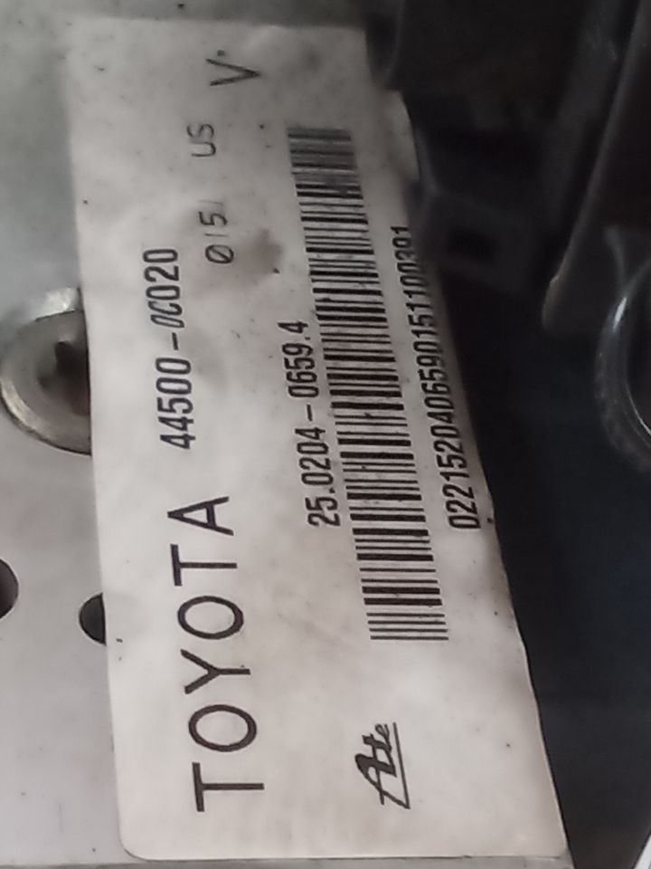 Used 2001 Toyota SEQUOIA 4x2 - Stock #H18215
