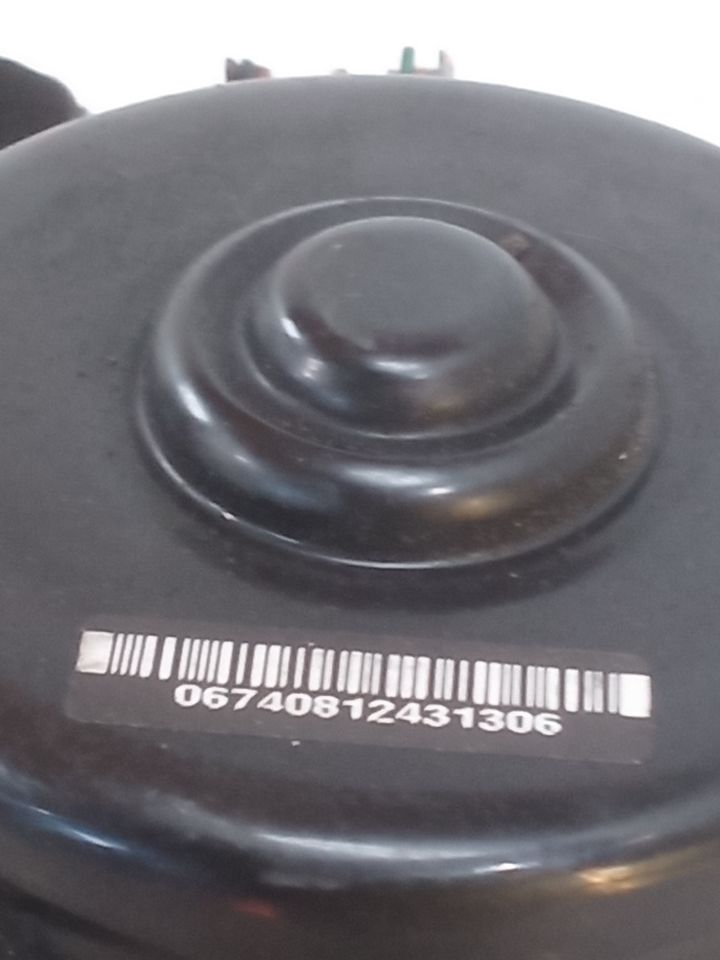 Used 2001 Toyota SEQUOIA 4x2 - Stock #H18215