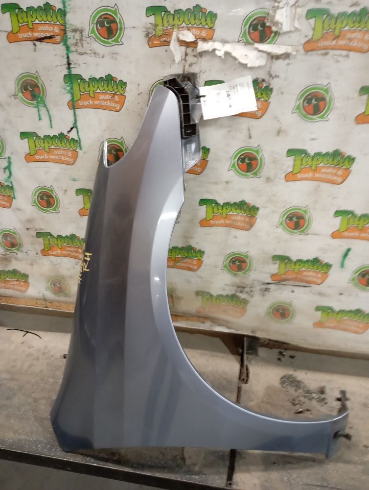 Part image 3