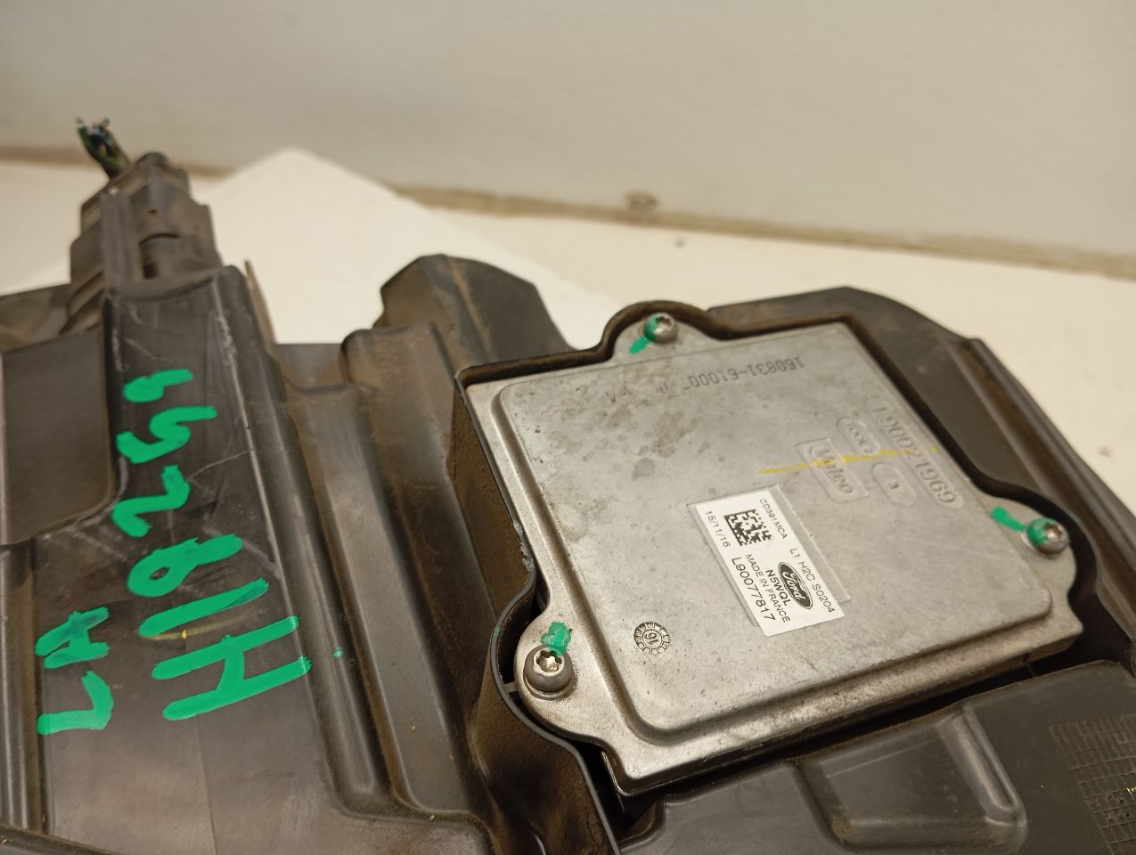 Part image 8