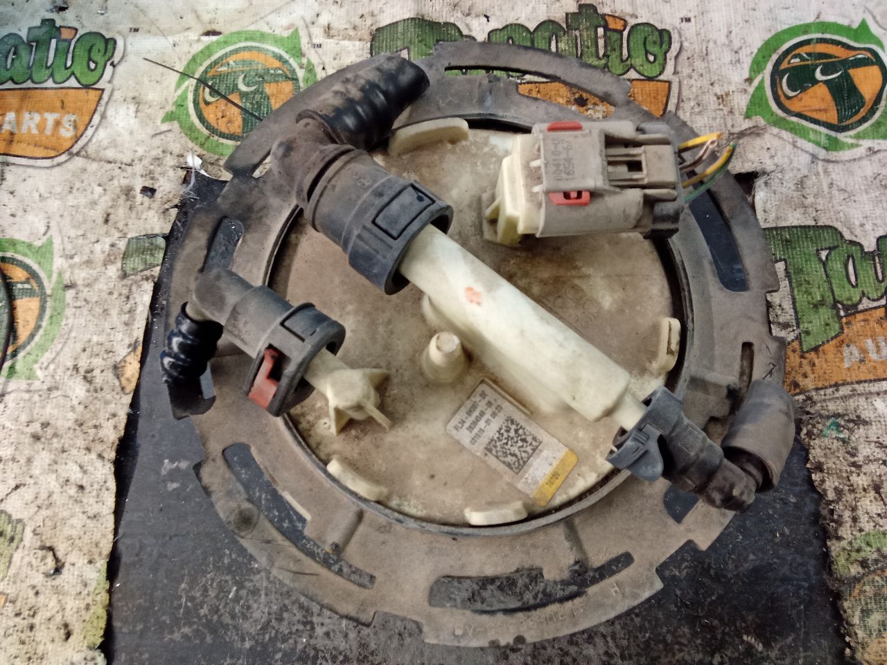 Part image 3