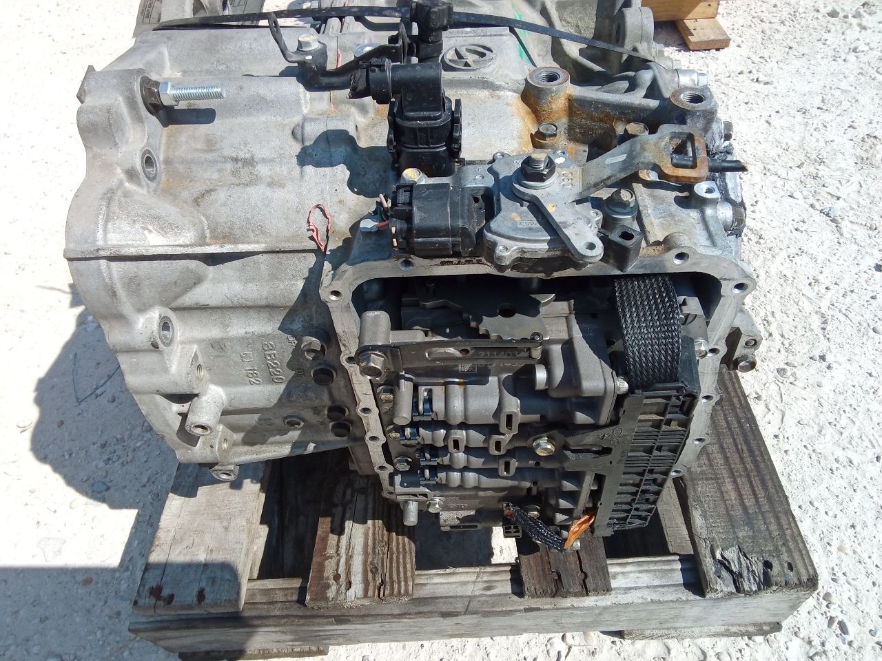Part image 16