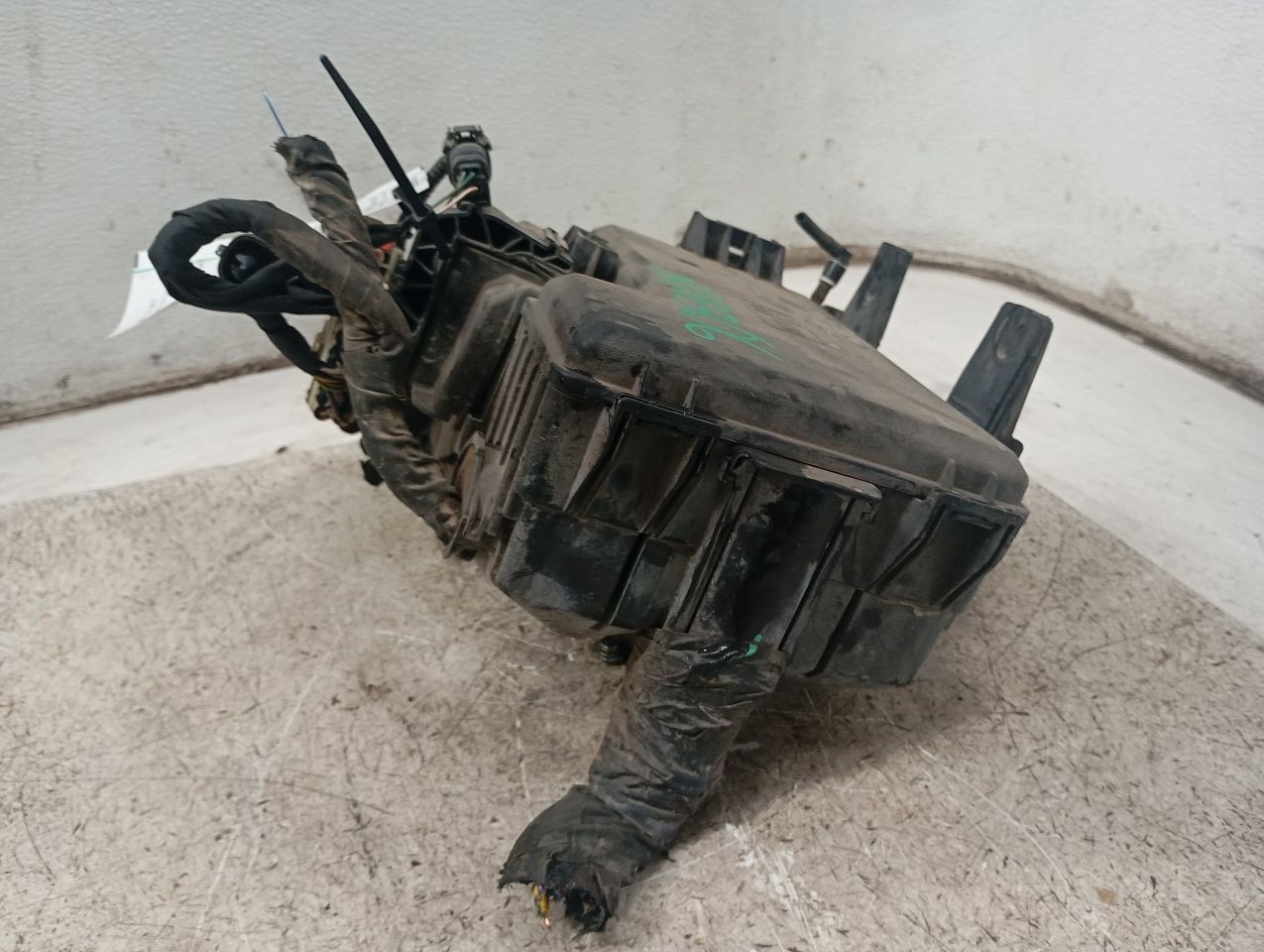 Part image 7