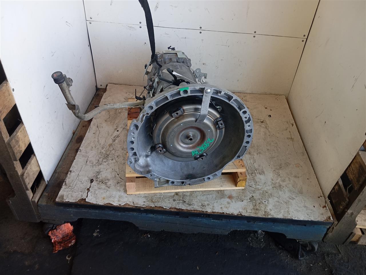 Part image 4