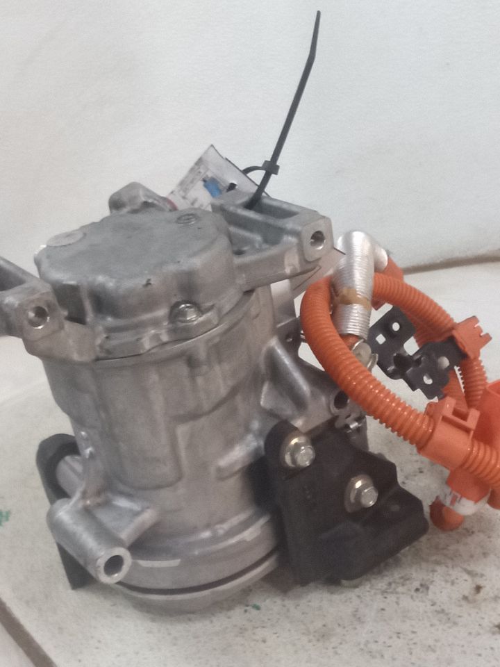 Part image 7