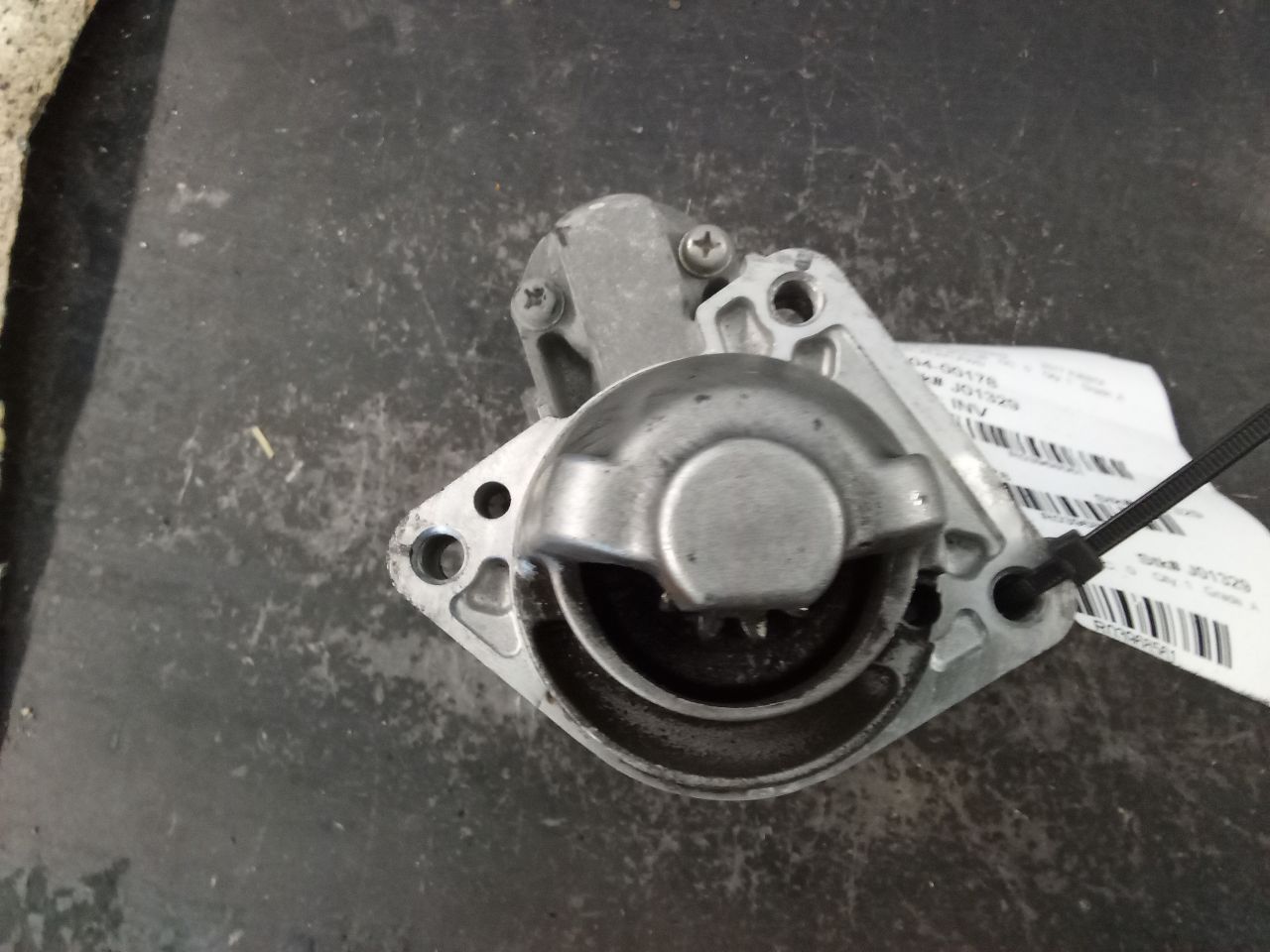Part image 4