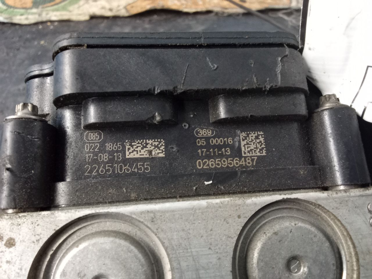 Part image 4