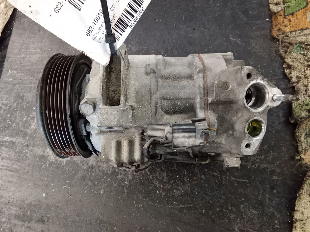 Part image 3