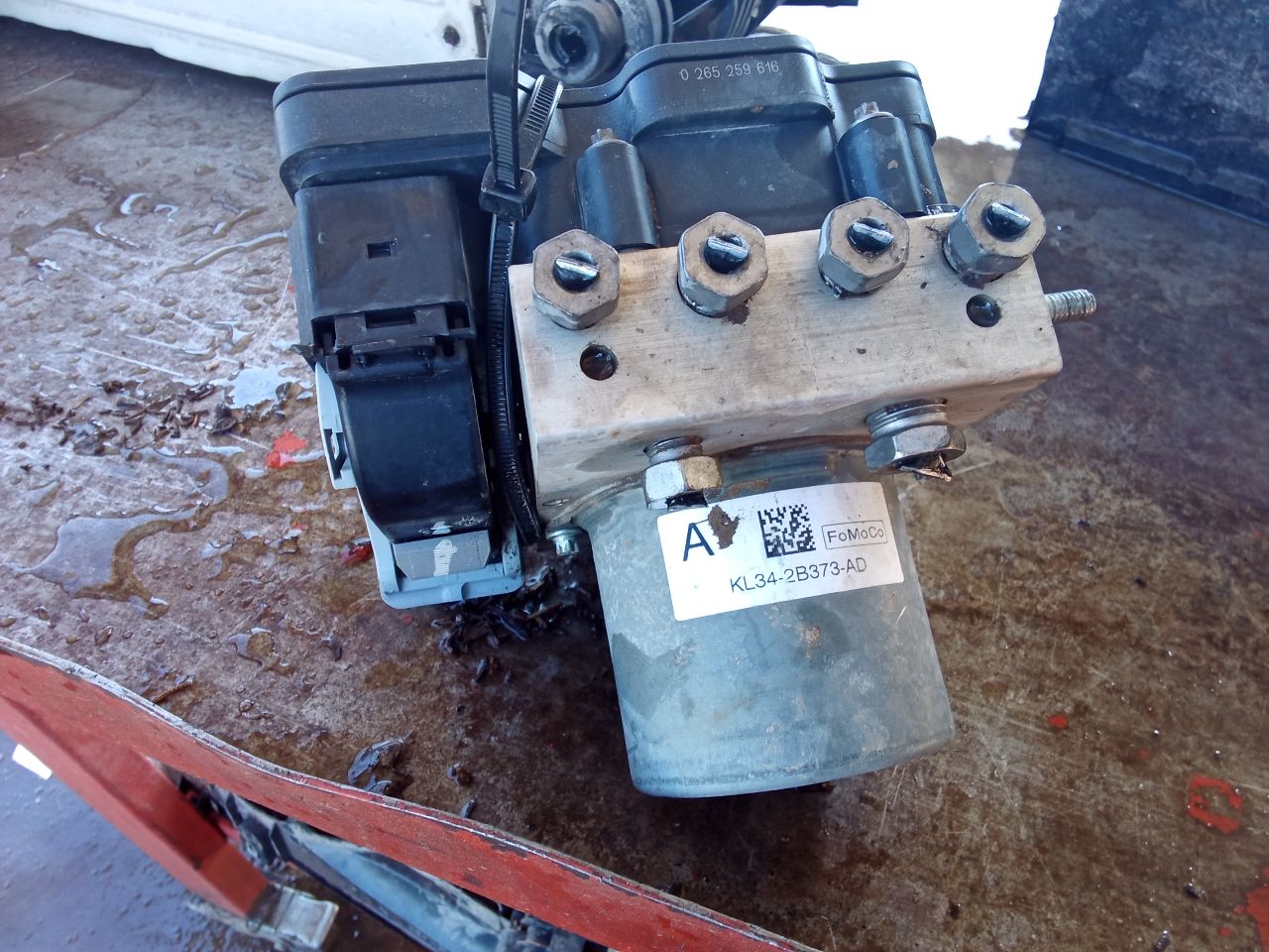 Part image 2