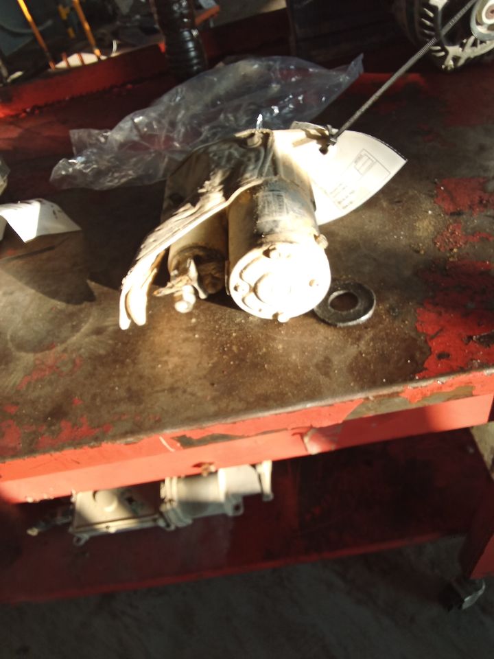 Part image 4