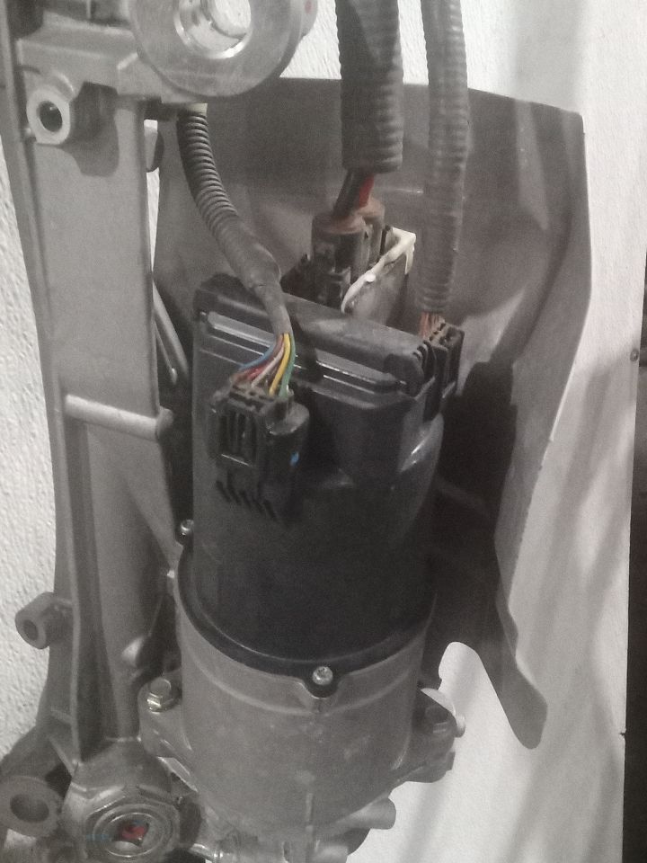 Part image 7