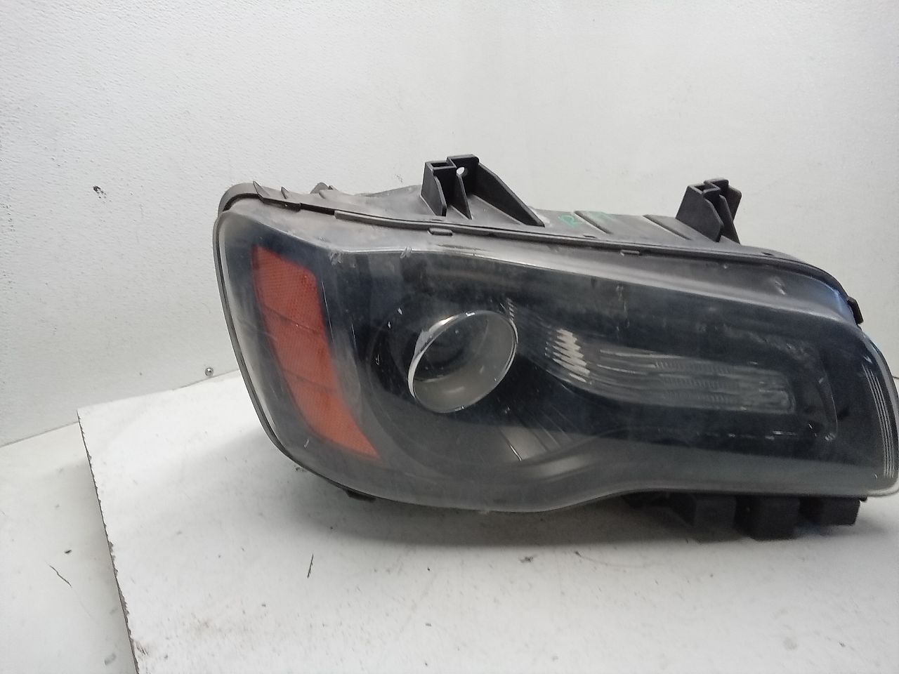 2014 Chrysler 300 Headlamp Assembly