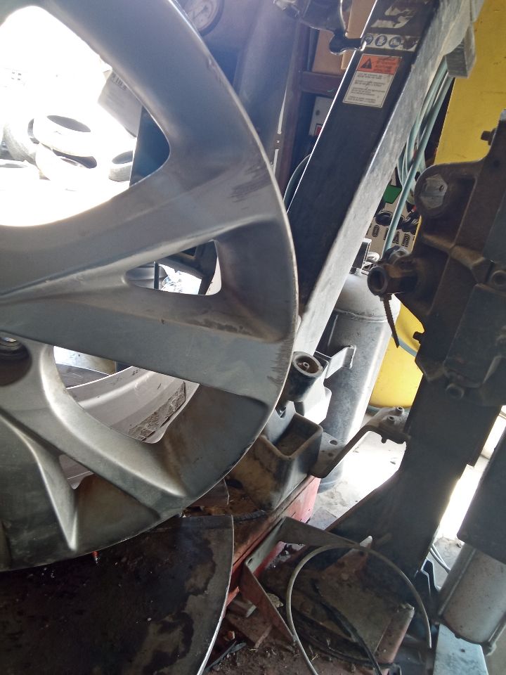Part image 5