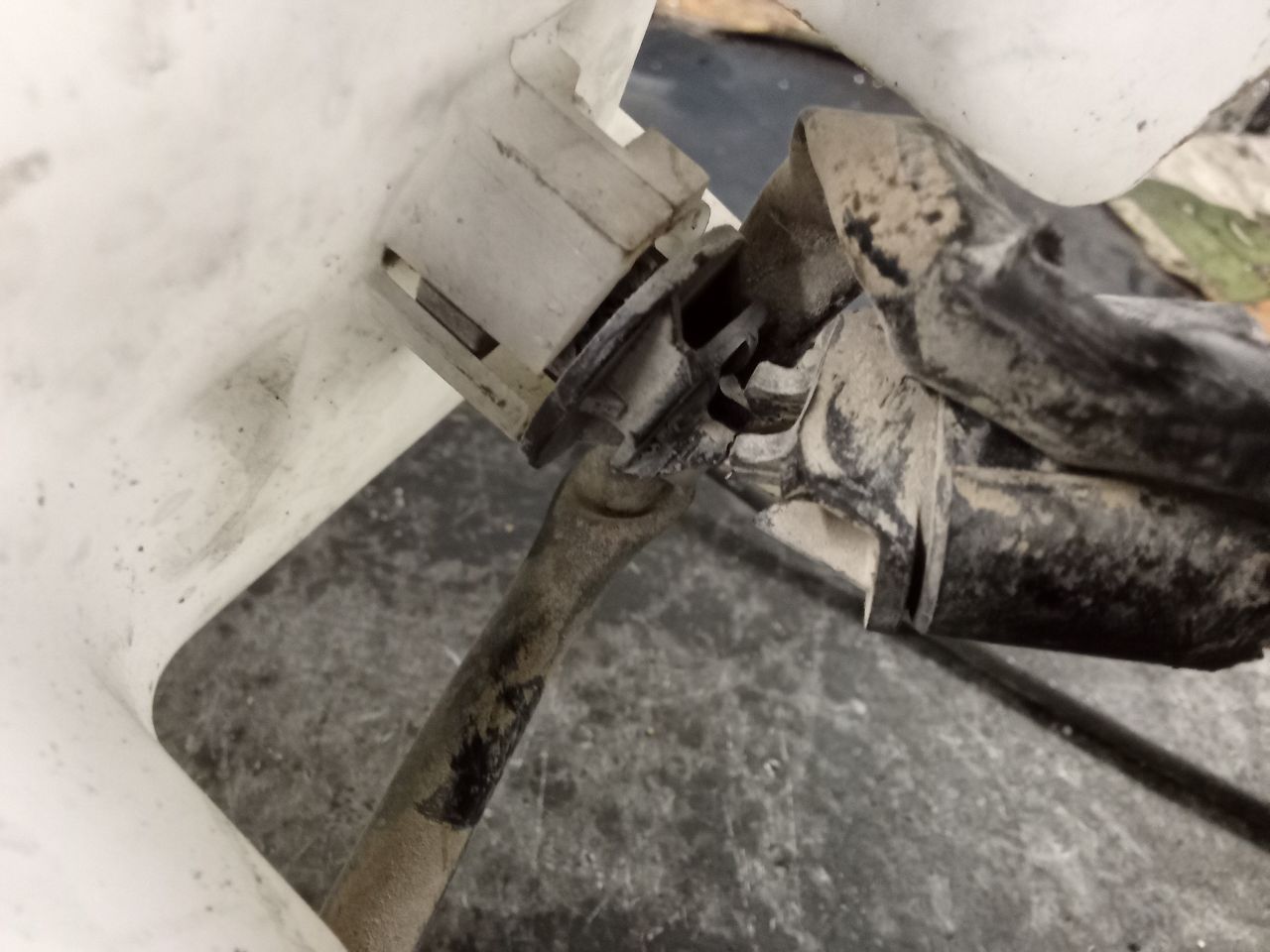 Part image 7