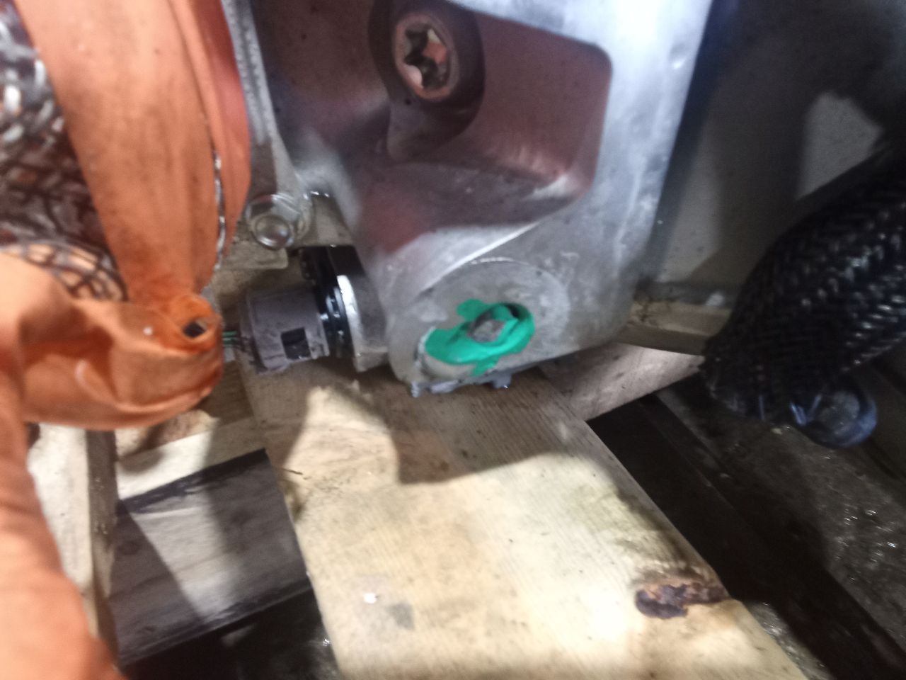 Part image 3