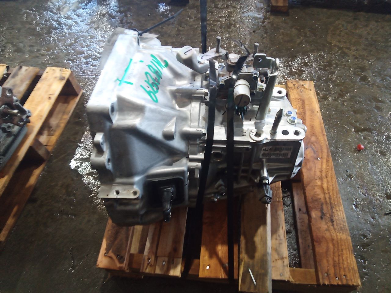 Part image 6