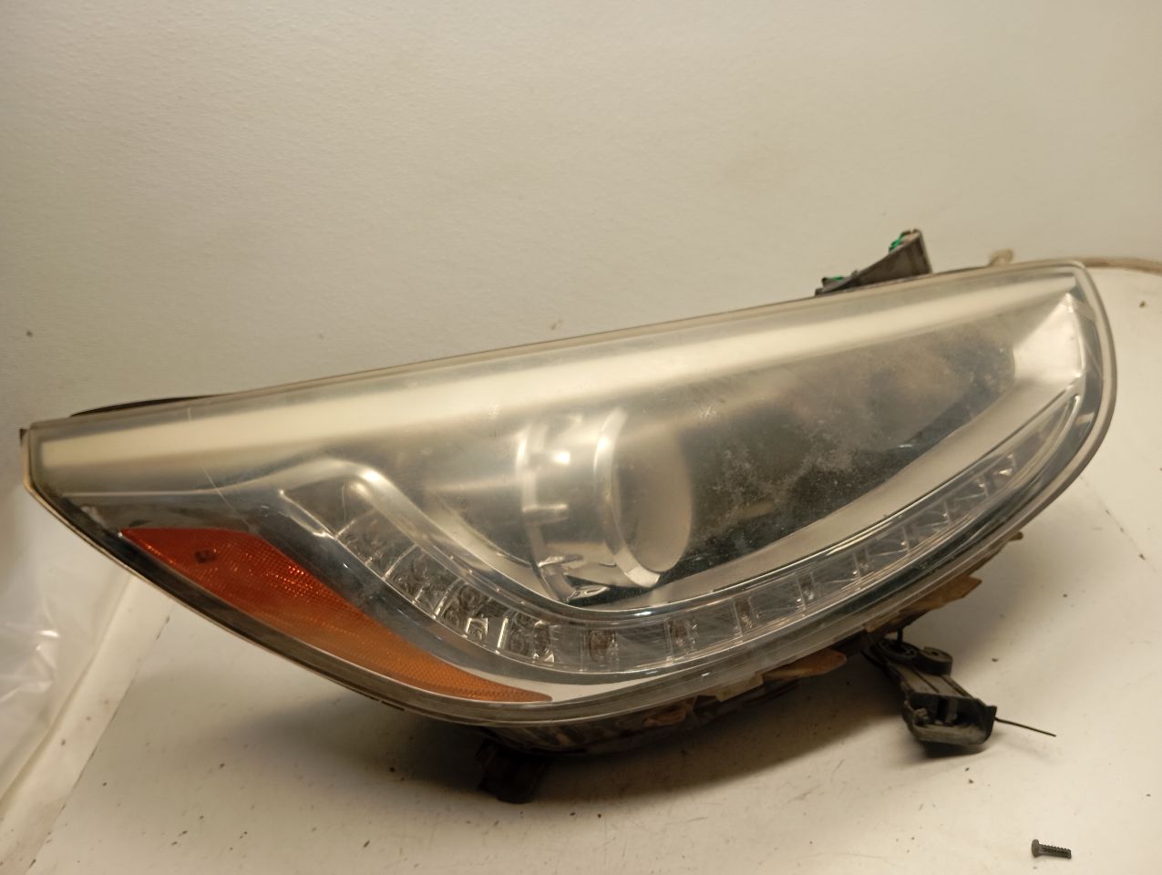 2014 Hyundai ACCENT Headlamp Assembly