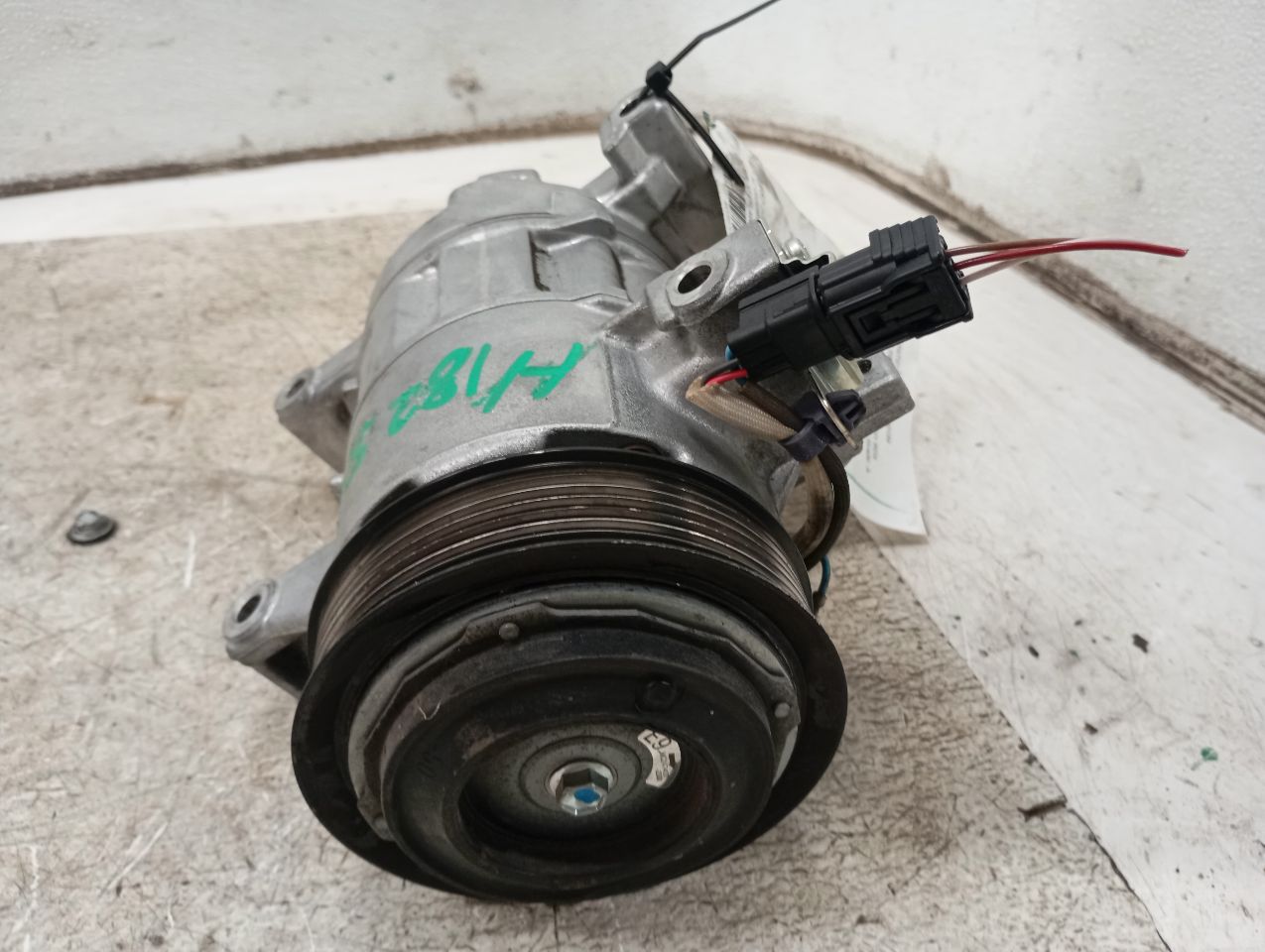 Part image 3