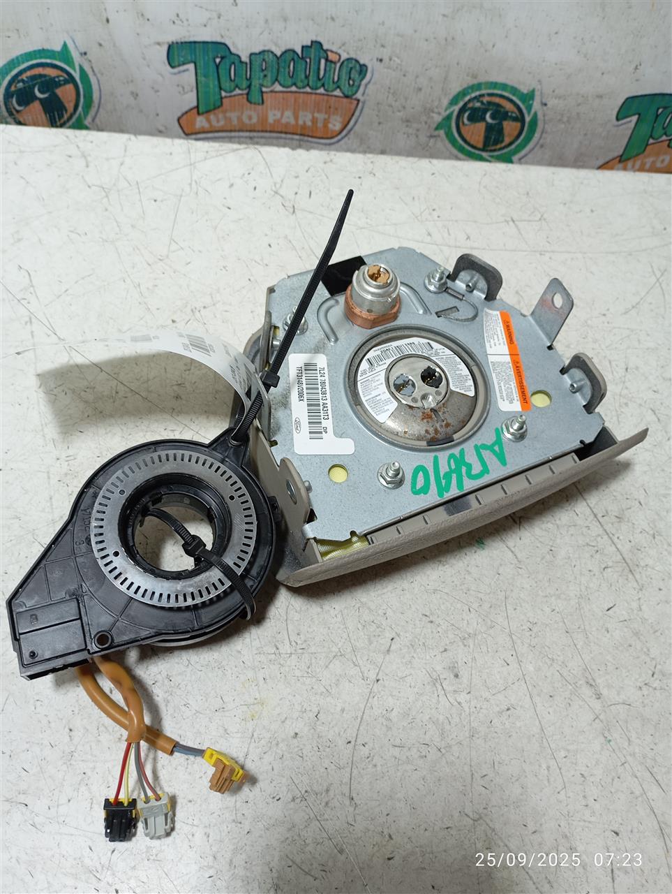 Part image 2
