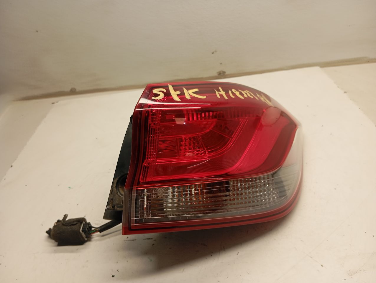 Part image 1