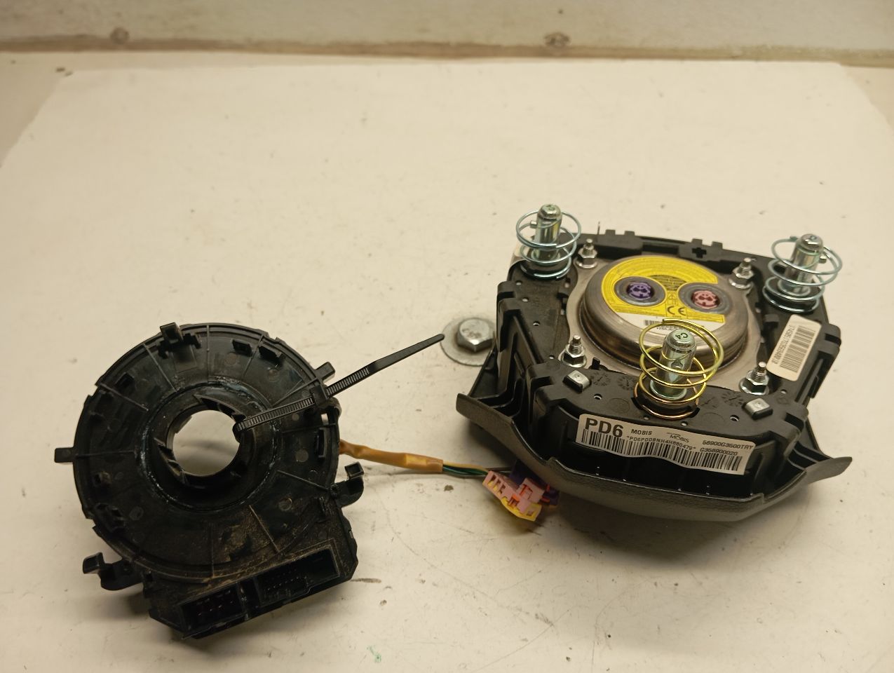 Part image 2
