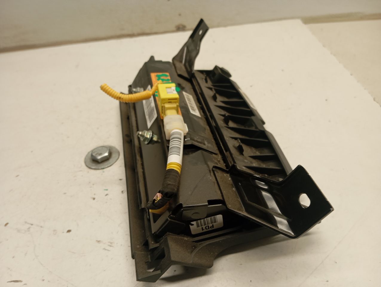 Part image 3