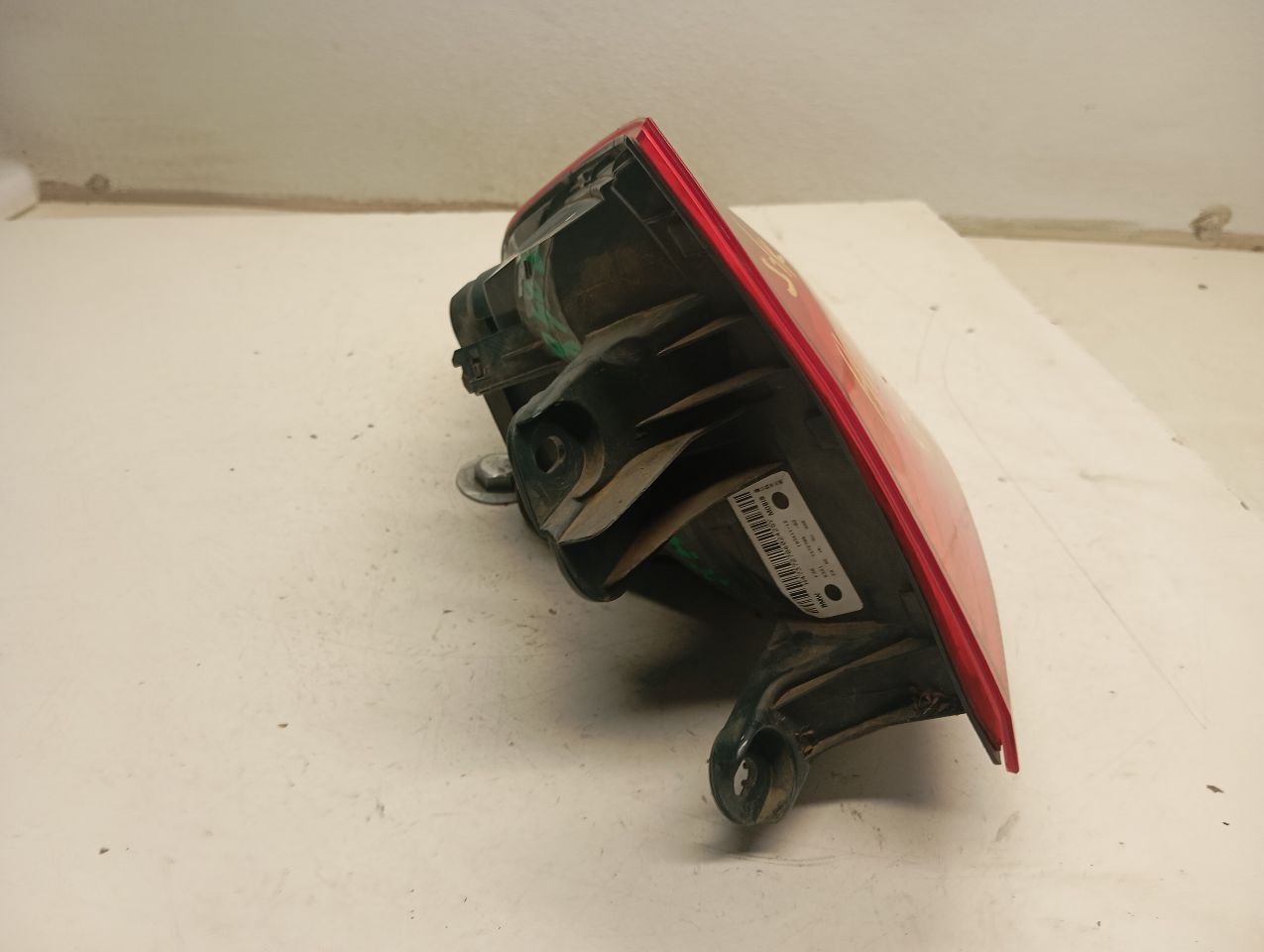 Part image 3