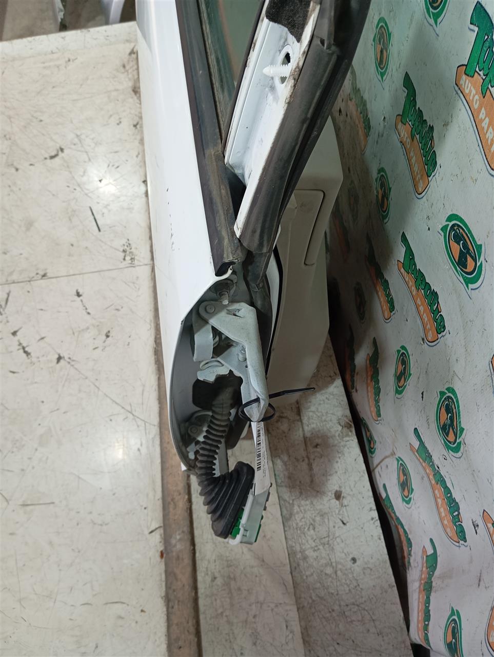Part image 2