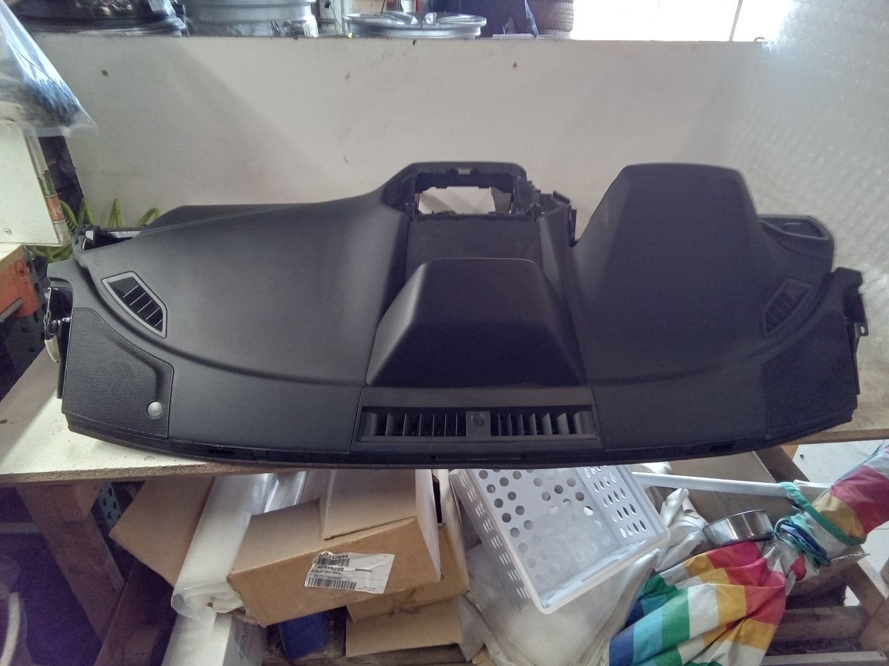 Part image 1