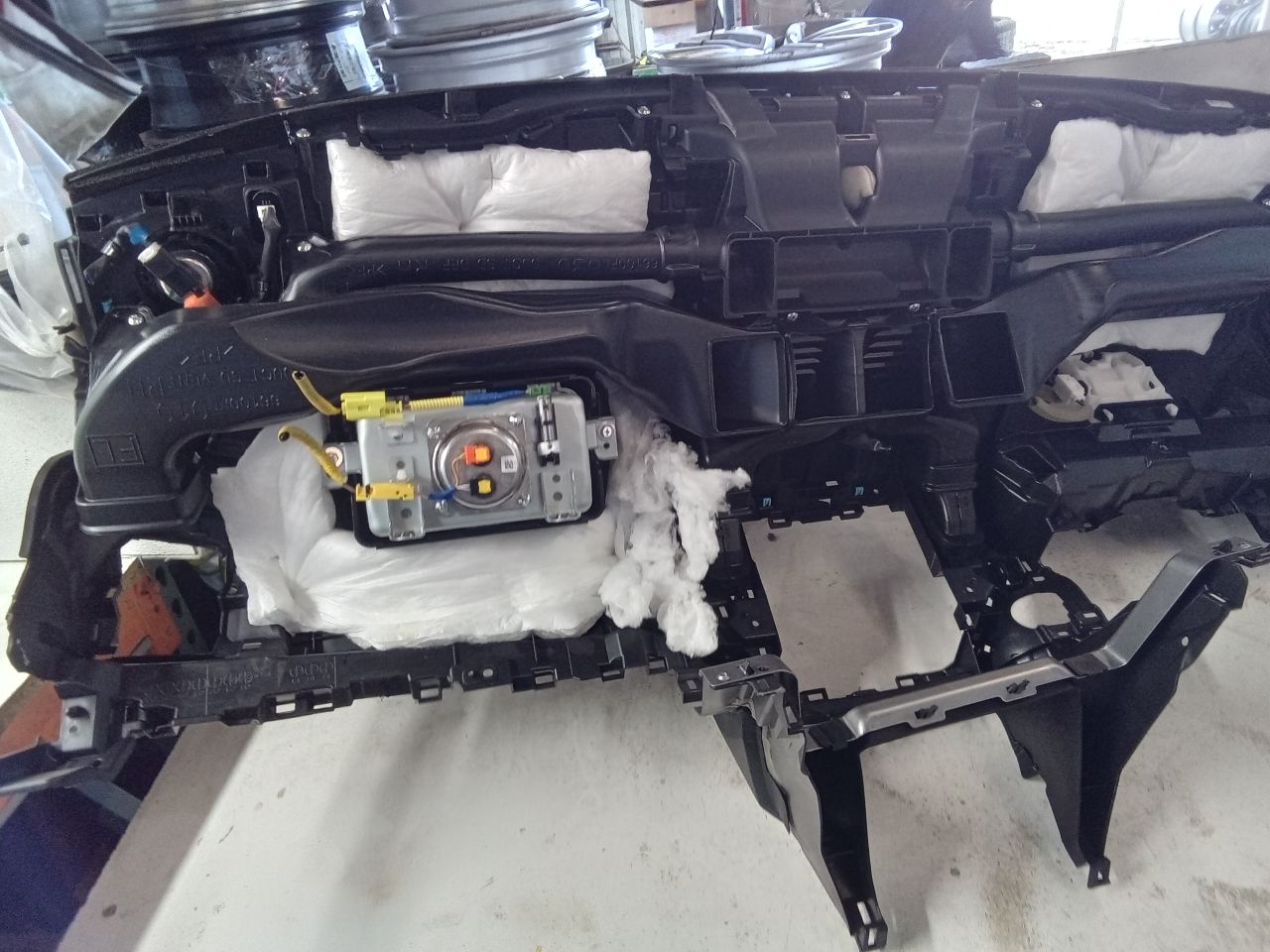 Part image 4