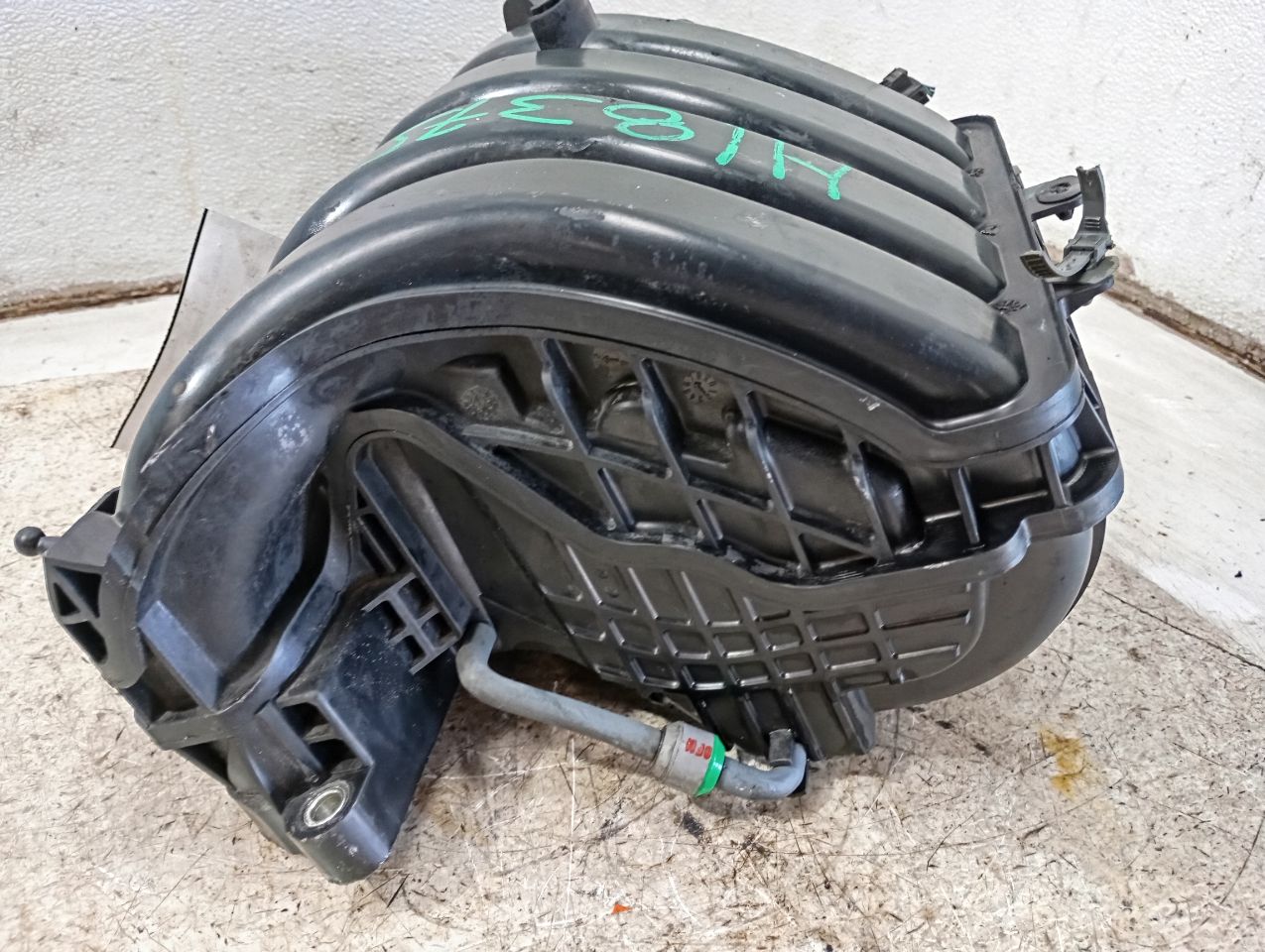 Part image 6