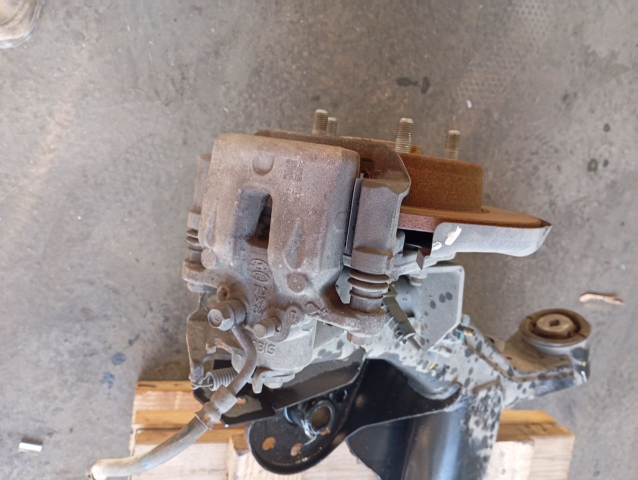 Part image 3