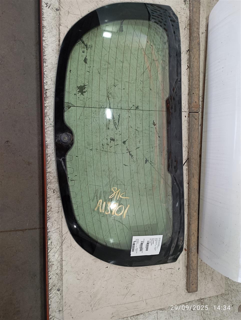 2015 Ford FOCUS Back Glass