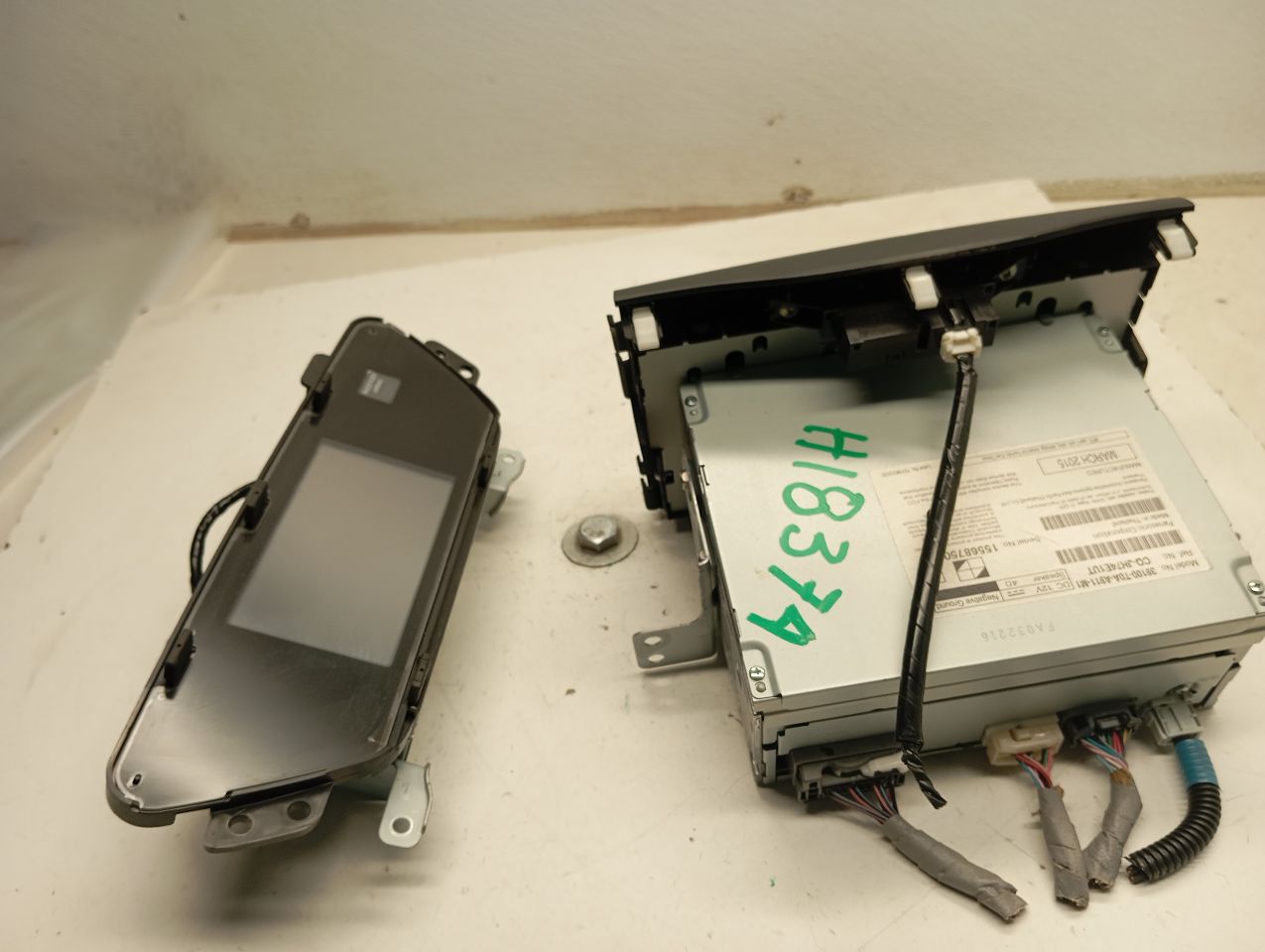Part image 3